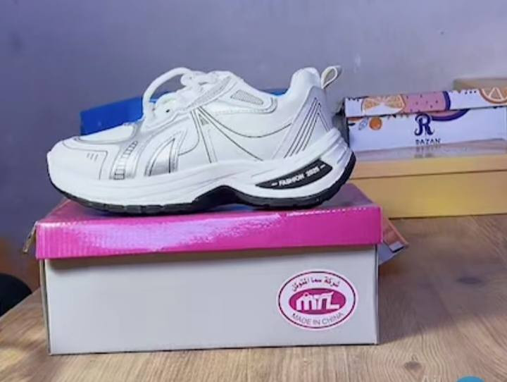 ابيع احذيه داخل طوريج وكربلاء يوجد خدمة توصيل سعر القطعه بس ع 7 الف


**إذا كنت صاحب هذا الإعلان وتريد حذفه لأي سبب، رجاءا أرسل رسالة إلى الدعم الفني**