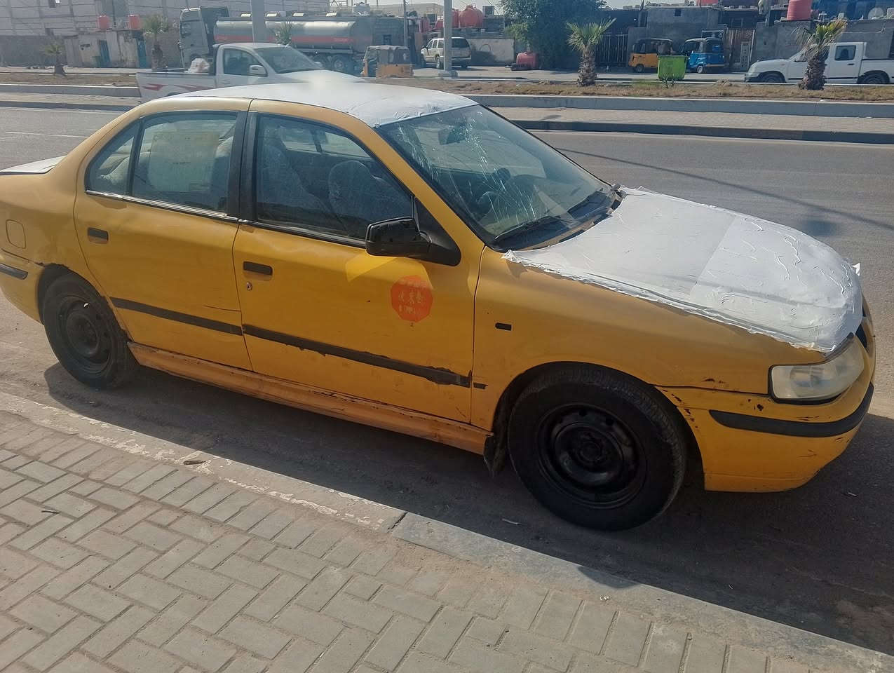 السلام عليكم سمند مديل 12 السيارة سنويتهه ضايعه او كامله معاملتهه السياره امصفره باقيه بس على التحويل الكهربيات شغاله كلهه التبريد واكف او باقي السياره شوفت عين الجامه طار البنيد عليهه او كسرهه السعر 17 او بيهه مجال لطيبين مكان السيارة البصره الحيانيه اكبال المعارض الجديده ***********
