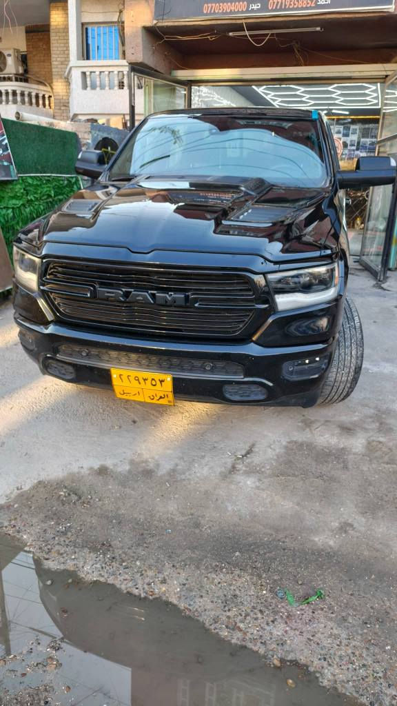 ‏Dodge ram sport black package 2020 clean title 
‏دودج رام سبورت بلاك باكج ٢٠٢٠ باب طويل بدي قصير  كلين تايتل وارد كندي 
‏ماشيه ١٢٣ كيلو 
‏مواصفات لمتد 
‏دواخل جلد 
‏مكينه ٥٧٠٠ 
‏شاشه كبيره
‏رادار 
‏نقطه عمياء  
‏تبريد و تدفئة مقاعد 
‏بانوراما
‏دوسه كهرباء
‏هواي مواصفات بعد ممذكوره
‏رقم اربيل باسمي 
‏السعر $340 وبيها مجال 
‏الدوره شارع الشرطة 
‏***********
‏‪***********‬ بغداد, العراق
