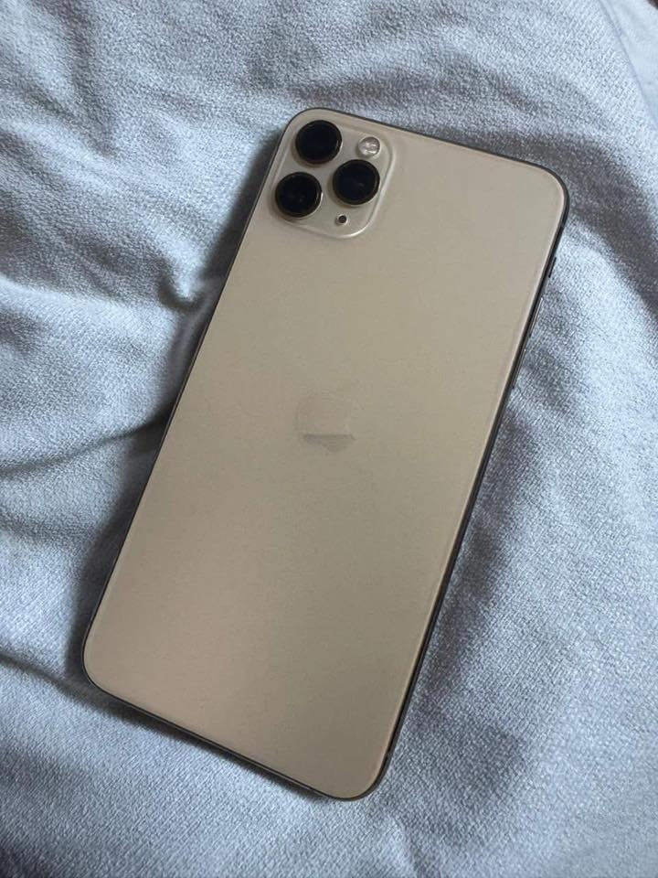 ١١برو ماكس وتر بروف بلادي بطاريه ٨٧ذاكره ٢٥٦ للبيع أو مراوس ب١٣عادي أو ١٢بر ماكس ليجي يكلي اريد فرق ١٠٠ كون راس برأس سعر ٣٥٠وبي مجال مكاني نجف 
***********
