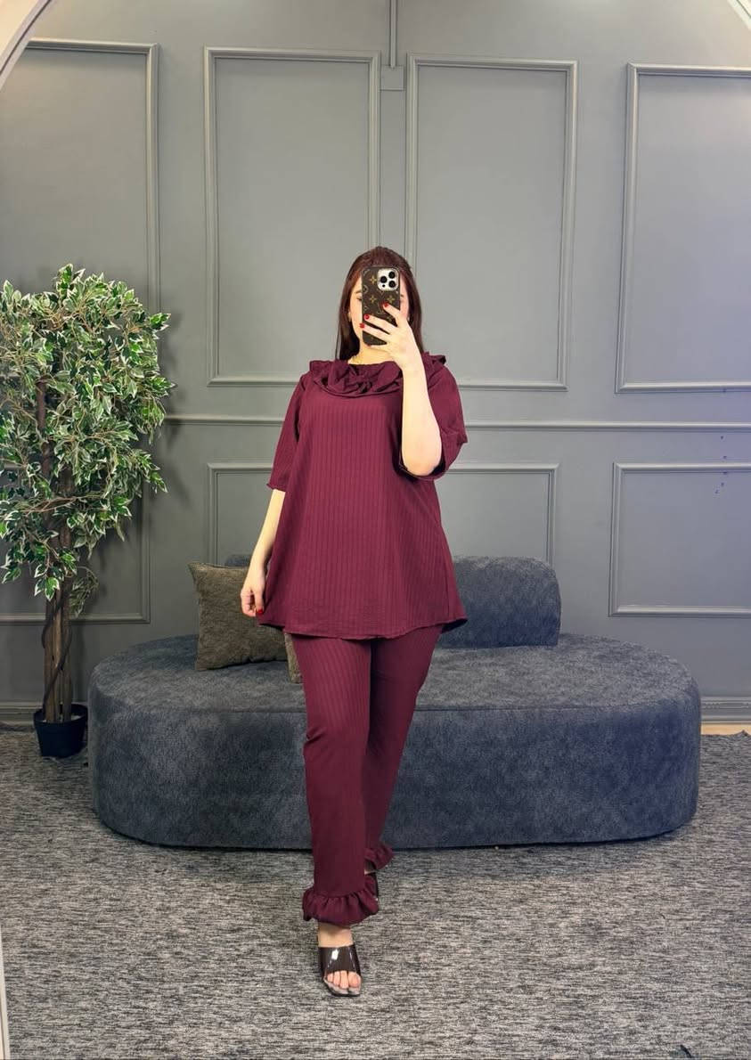 تراك شرعي  نسائي  😍 طرحة جديدة 

خامة كريشة  خامة دارجة ومرتبة 

قياس فرري سايز  

سعر الدرزن 85 الف

متوفر مفرد


**إذا كنت صاحب هذا الإعلان وتريد حذفه لأي سبب، رجاءا أرسل رسالة إلى الدعم الفني**