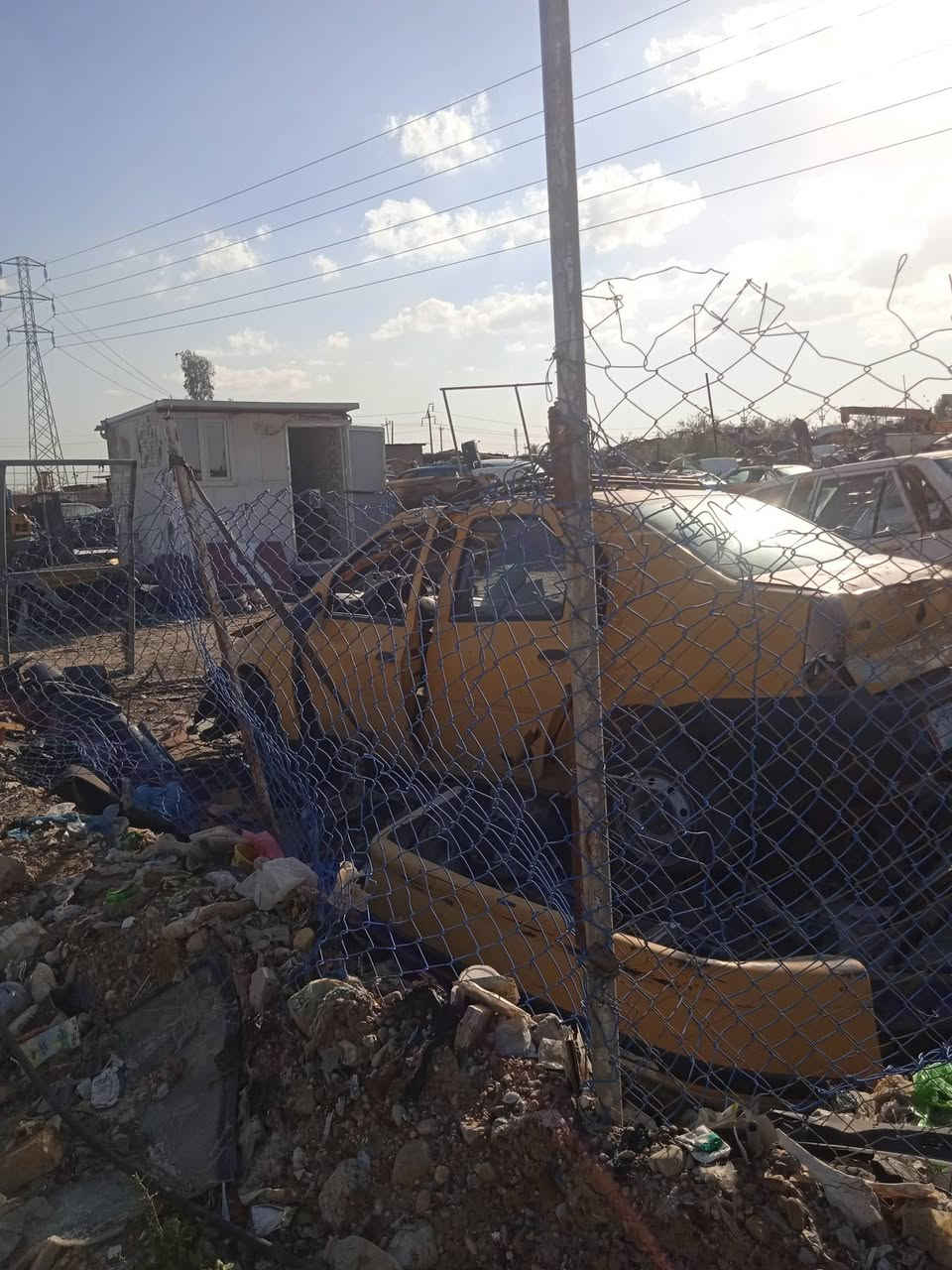 سلام عليكم تفصخ بغداد على طريق حسينيه الراشدي قريه الانتصار رقم   *********** رياض بو فاطمه
