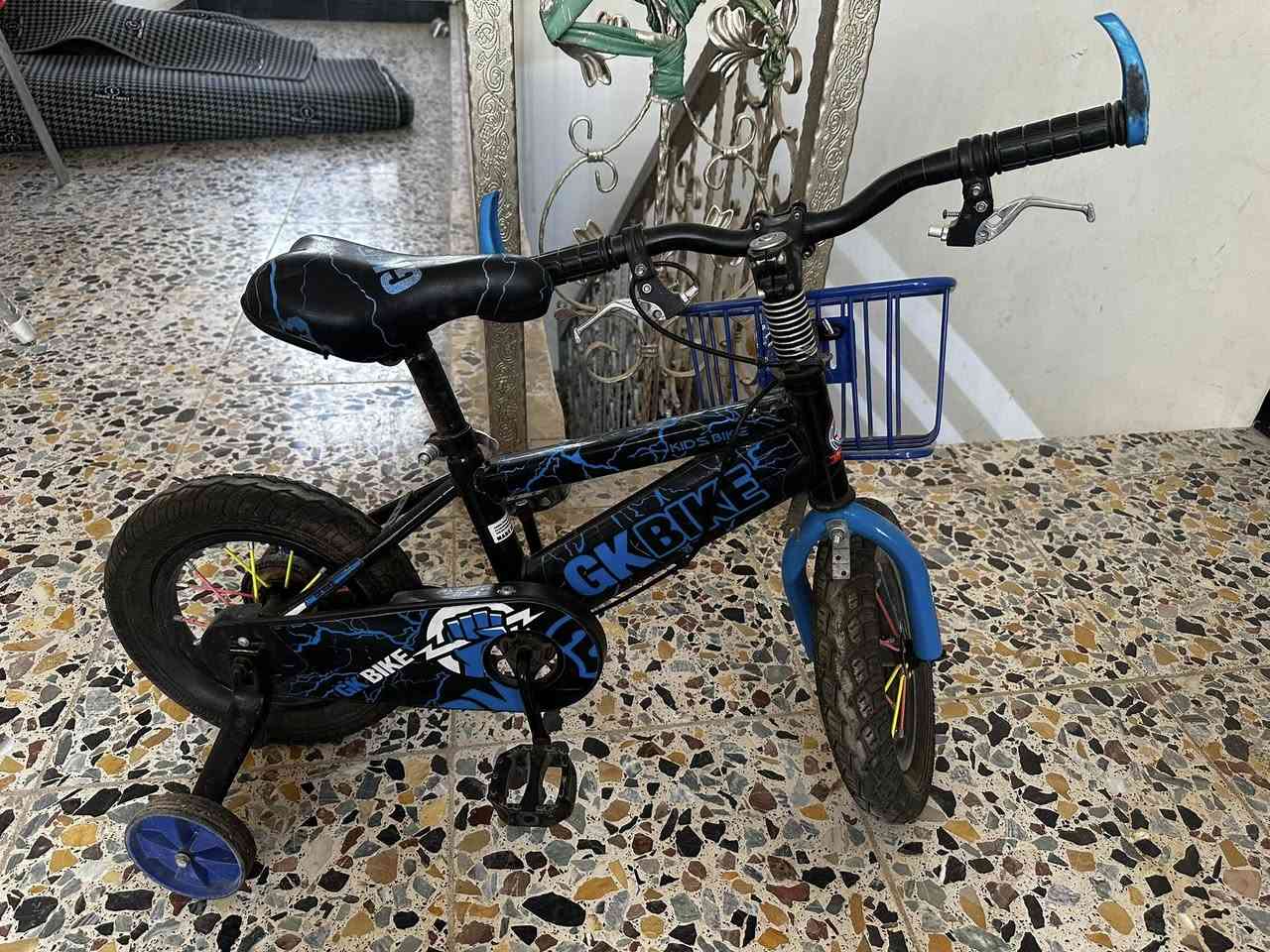 بايسكلات اطفال جديدات جداً 

سعر الواحد ب٢٥ المكان بغداد الشعب 
رقمي ***********
