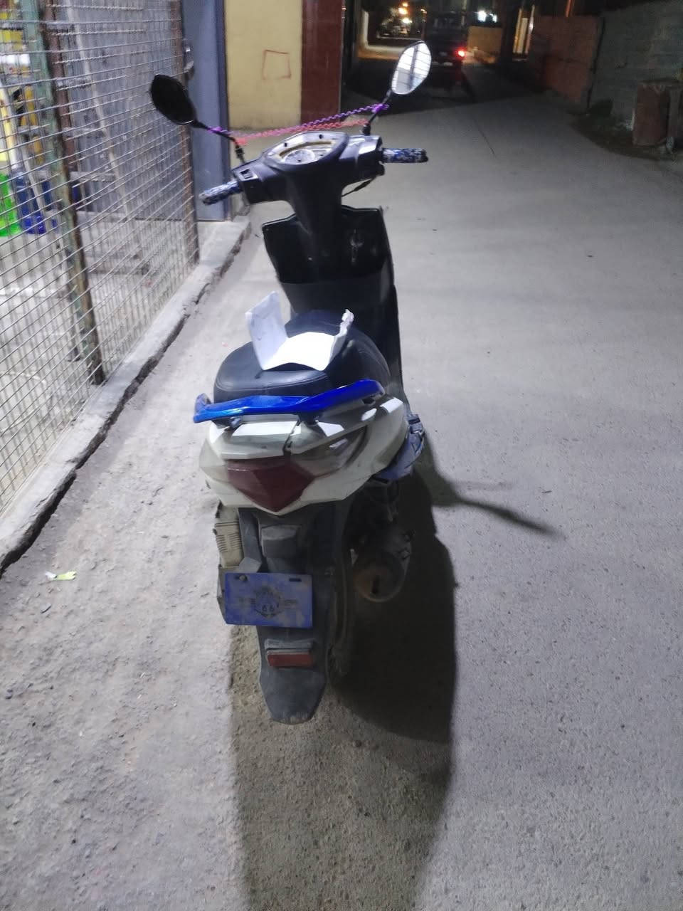 هوجي رص موديل 2020 البيع دراجه كامله نضيفه مكمرك كامل البيع السعر 575 وبي مجال شراي يتصل مكاني رمادي ***********
