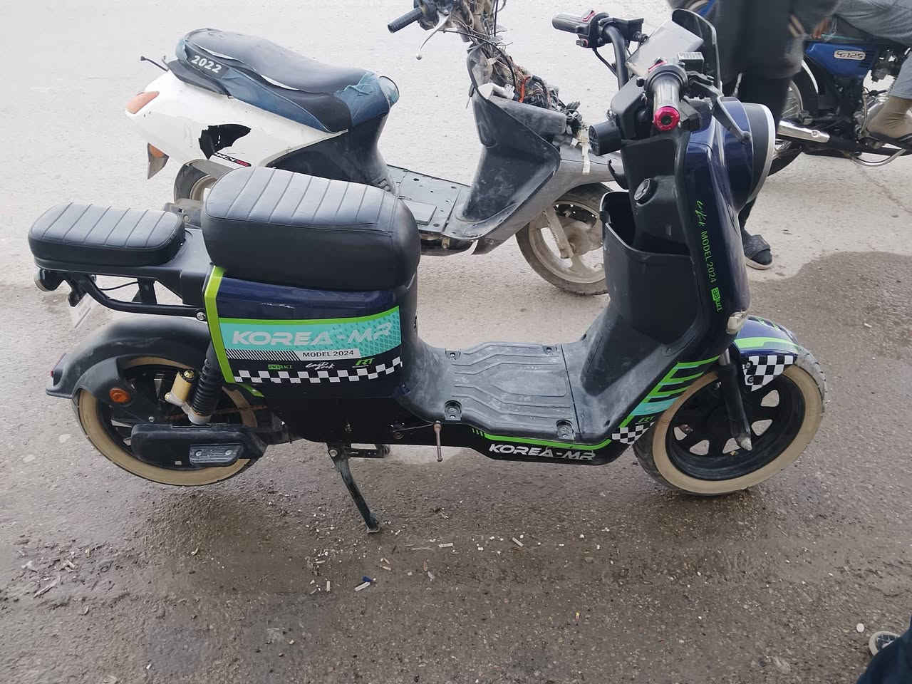 دراجة شحن للبيع موديل 2024 السعر 500 رقم *********** كوت فلاحيه
