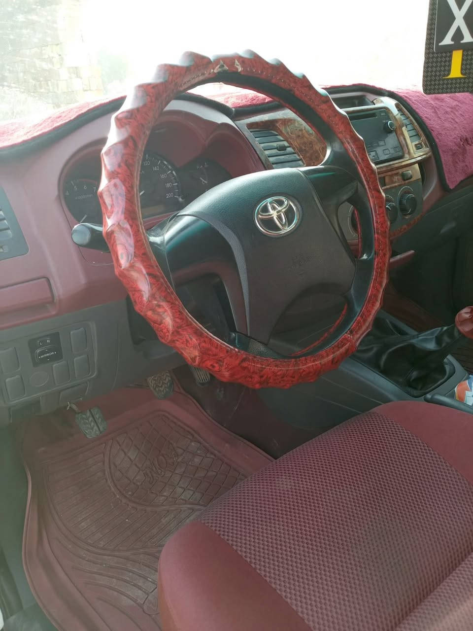 ‏ سلام عليكم سيارة هايلوكس 2014 للبيع ￼￼ السياره مقفوله كفاله عامه رغم
بصره سنويته 29 ￼￼￼ ارقم الشاصي 12 السياره سعودي ￼￼ المكان السياره العماره السعر188.   (***********). ما تحصلني على الخط بس على الوتساب
