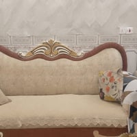 قنفات خمس مقاعد • قطعتين • الزعفرانيه