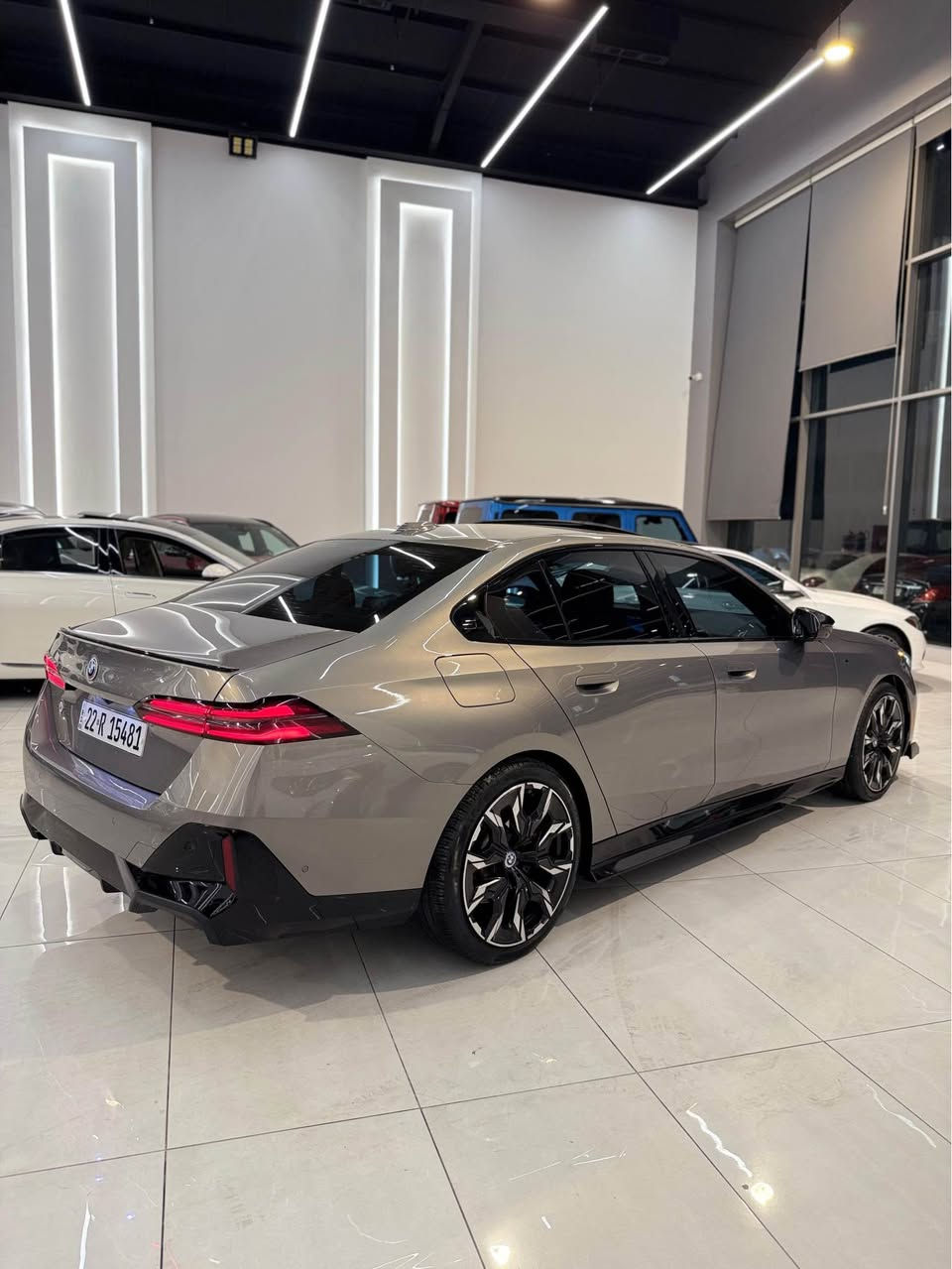 Bmw 530 2024 Clean Title M pakage بیلاد 445$🔥
وارد امریکی کلین تایتل 
ماشیه 40 الف میل ام باکیج بیلادی ۵ کامیرات داتاشو ساماعات هارمان باقی تفاصیل میحتاج نذکر کلشی معروف بیها 4 قطعه کلیر بدون دوخل فقط کلیر 
*********** whats app أربيل, العراق
