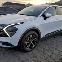 كيا سبورتج EX موديل 2024 مزادها : 5/1/2026 للاستفسار : 07838756552