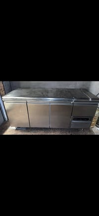 للبيع للاستفسار الاتصال على الرقم  07715869748