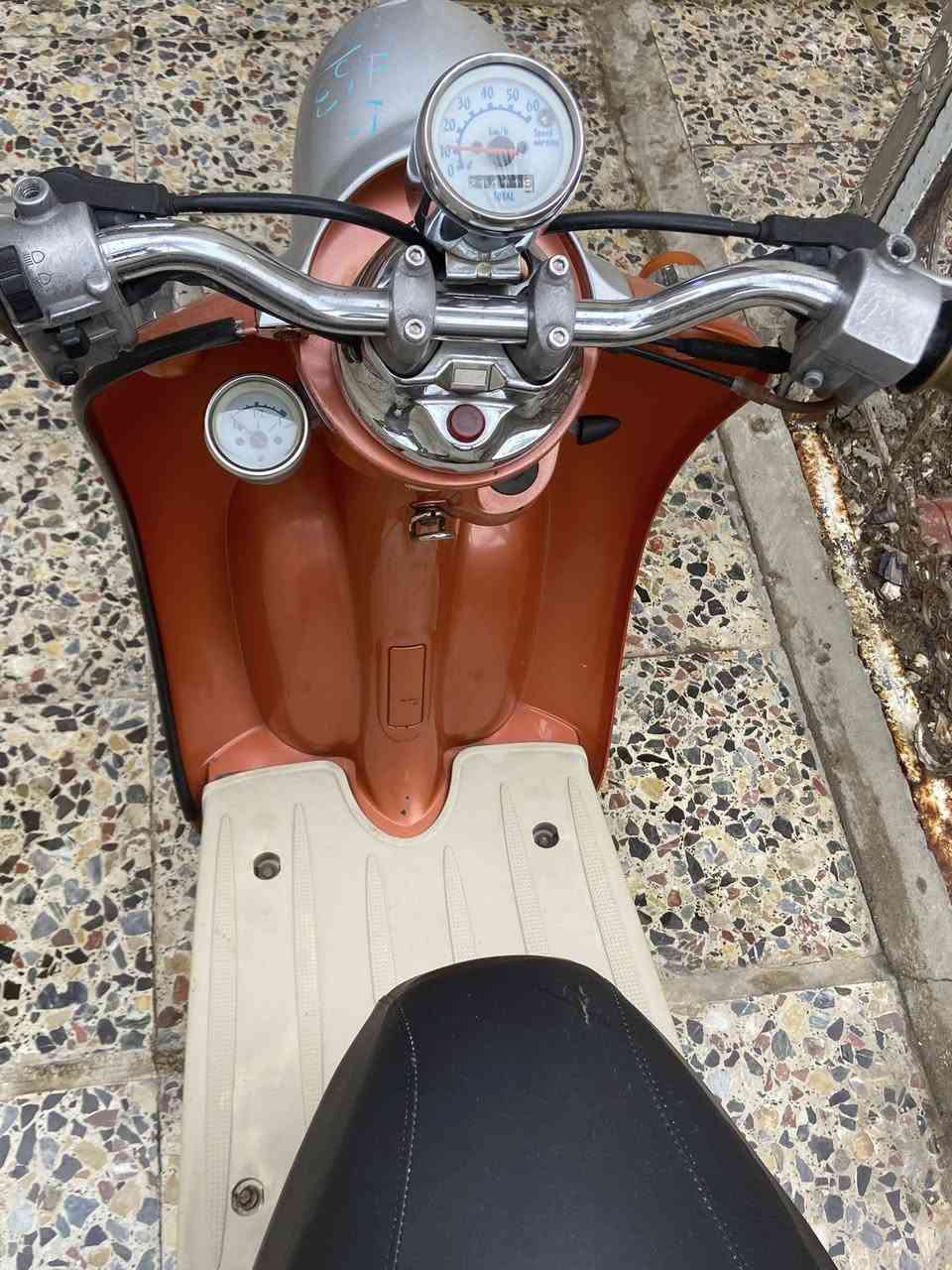 سلام عليكم دراجه كلاسك 60دراجه جديده مامعنه لكلمه صارله شهر من نزلت من رمبه دراجه فحل مو نثيه قفل اكسل المكان حي اور قرب جامع الفردوس وسعر خاص🧡.


**إذا كنت صاحب هذا الإعلان وتريد حذفه لأي سبب، رجاءا أرسل رسالة إلى الدعم الفني**