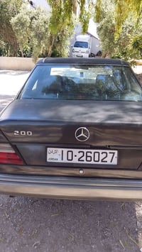 مرسيدس E200 • ٢٠٠٠ سي سي • ماشي ٣٦٠ ألف
