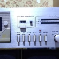 وبركاته ، من رخصة الآدمن ، ثلاث دكات كاسيت ، سوني ، سانيو ، سيمينس ، ك...