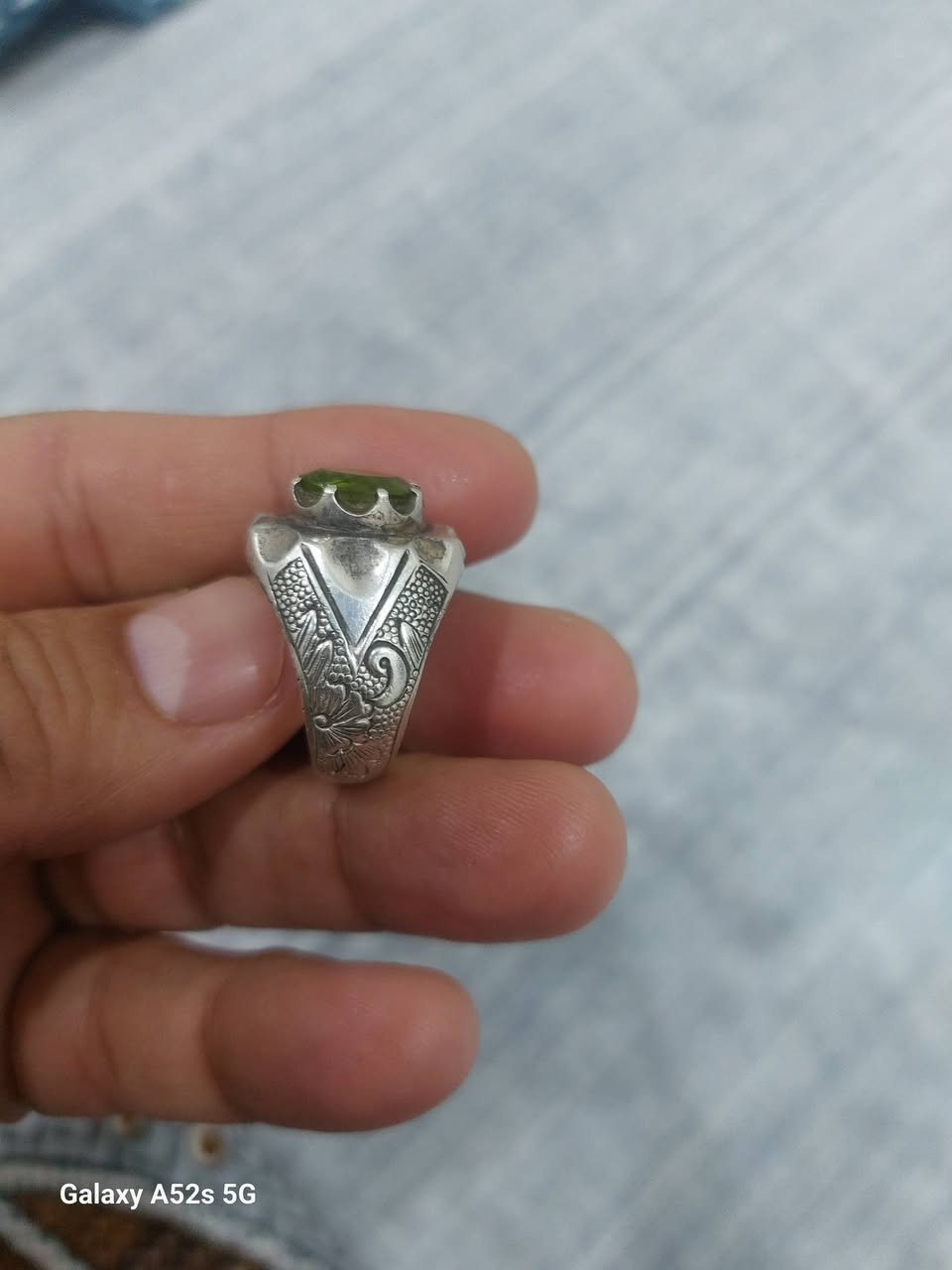 زبرجد افريقي قديم بصياغة فضه ثقيلة قياس الخاتم 💍 ٢٣
السعر ١٣٥  الف مع التوصيل


**إذا كنت صاحب هذا الإعلان وتريد حذفه لأي سبب، رجاءا أرسل رسالة إلى الدعم الفني**