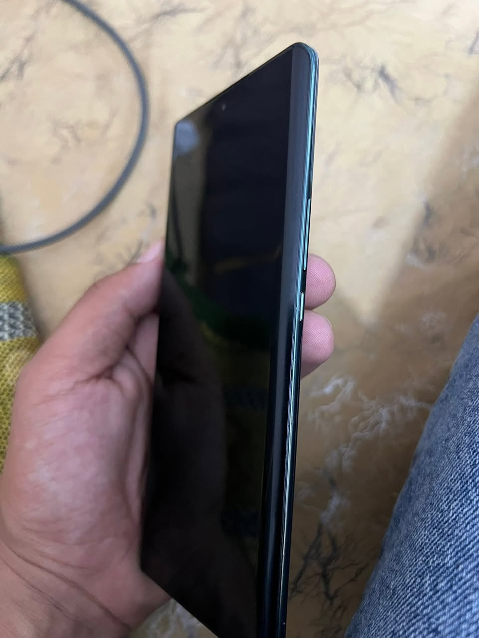 هونر x9a للبيع جهاز جديد بمعنى الكلمه 
ذاكره 256 كل نقص مابي او مراوس ب١٣ برو ماكس مع الفرق السعر ٢٥٠ وبي مجال بسيط
***********
