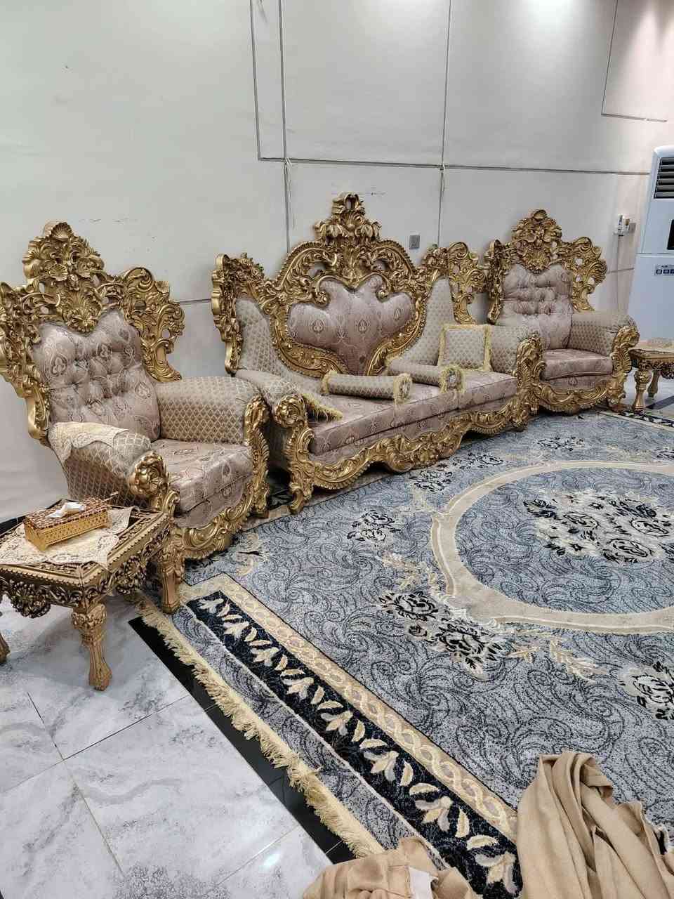 السلام عليكم ديوان للبيع او تخم ملكي الديوان نضافته مية من مية عشر مقاعد تسكام خدش مامخدوش سعرة450 او التخم الملكي هم عشر مقاعد نضافته مية من مية ثقيل كلش اثنين ميشلو ماخذه مليون او350 او عاملو على التخم الملكي او شوفو اشكد سعرة اريدة 850 قفل العلوان مركز الديوانية البوجاسم وره مديرية الشؤون المخدرات ولماثرات العقلية بالضبط
***********

***********
