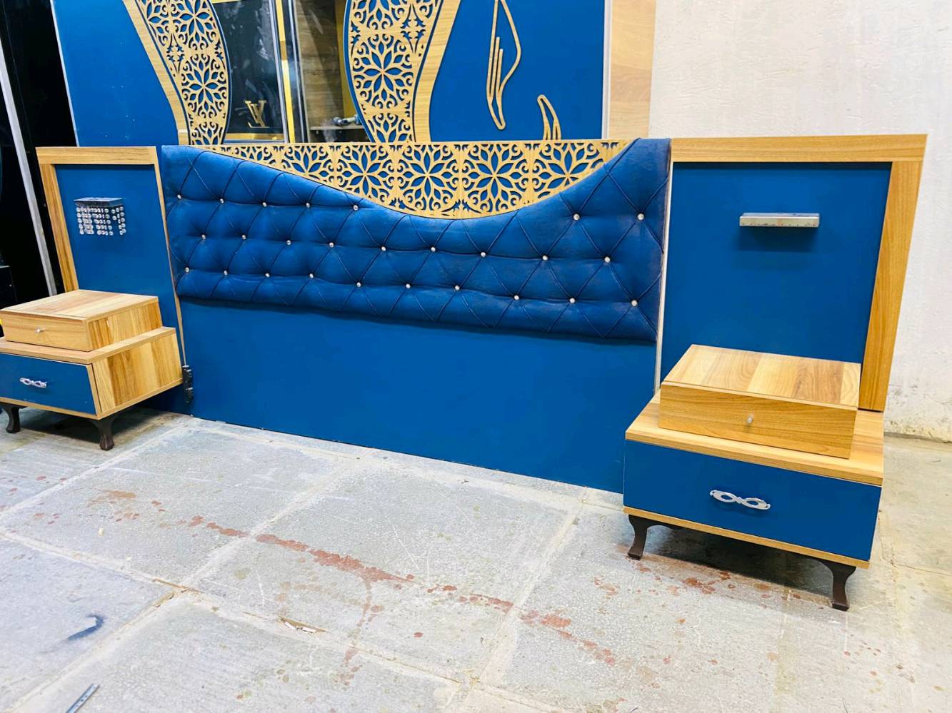 🇹🇷 غرفة تركية فخمة ✨
🛋️ تتكون من 5 قطع
😍 نظام سلايت عصري ومرتب
💵 السعر: 375فقط
🚚 التوصيل والشد داخل بغداد مجاناً
📦 ولجميع المحافظات بأسعار مناسبة