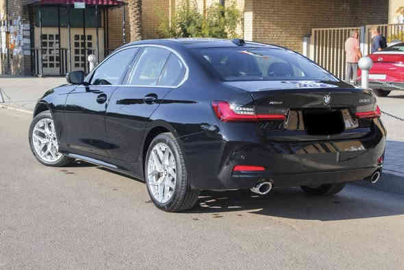 السلام عليكم
BMW 330i Xdrive 2025
الشكل الجديد للداخل كليا
للبيع
سياره كلين تايتل حادثها سرقة مفتاح فقط
ماشيه 28,000 الف كيلو
مواصفات الBMW المعروفه
تشغيل عن بعد
كروس سرعه
كشنات كهرباء
نقطه عمياء
دخول ذكي
ثلاث انظمه قياده
اوتو ستار
لايتات زنون
صندوق يفتح بالرجل
ابل كار بلي
سلايد
رادار جانبي
رادار امامي
توقف ذاتي
حساسات امامي خلفي
كامره خلفيه
تدفئة كشنات وستيرن
صاج ملكي
بانزين
مري شفط و قلاب
ترحيب
اناره محيطيه داخليه 7 الوان
رادار تتبع
مكان السياره شارع فلسطين
رقم اربيل
دخول جديد
رقم الشاصي
3MW89CW02S8F00197
متوفر ماسنجر وتس اب
***********
@highlight
