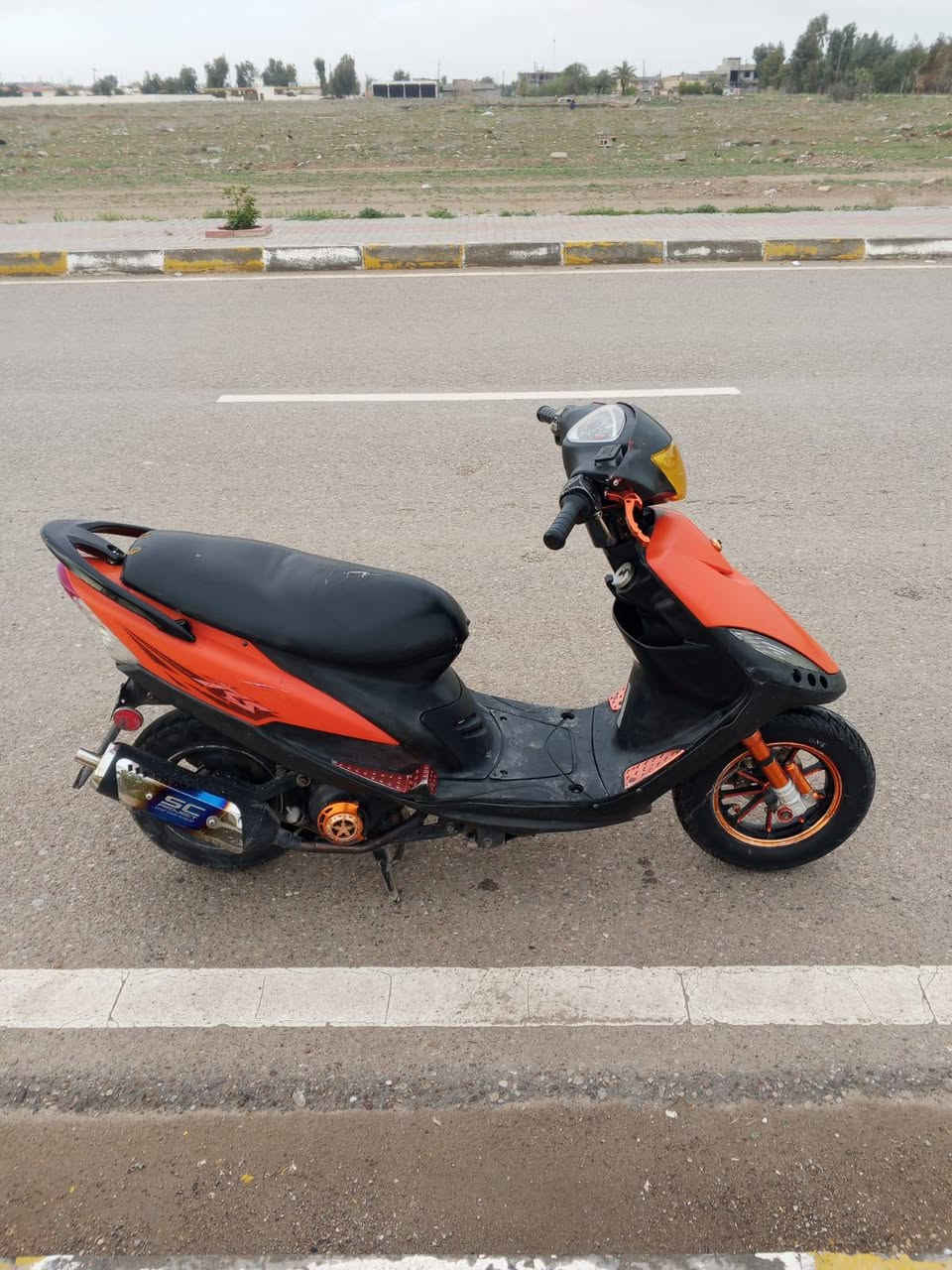 السلام عليكم 
ماكس عدله بوشه 55 شلعه ومعدل فول اله ايعلك كلها مزوده صالنصه scكهربائيات كلها شغاله سلف هندر تخم تاير جديد دراجه كامله مكمله السعر 450 وبيها مجال الاتصال *********** *********** مكانها الاسحاقي مركز الناحيه
