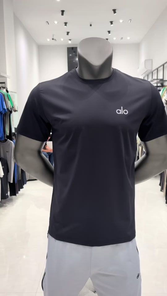 زبائن 3W تيشيرت  alo   سوبر ماستر  صناعه تايلند كوالتي عالي جداً  السعر 15,000 القياسات (M-L-XL-XXL-) ــــــــــــــــــــــــــــ العنوان بغداد القادسيه للحجز ☎️☎️*********** #ترند 
