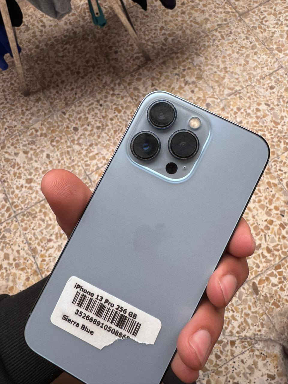 ايفون 13 برو السعر 600 الف مستعمل قليل كلش ما مبدل لا بطارية ولا شاشة معلومات الجهاز موضحة بالصور التواصل خاص او على رقم *********** متوفر واتساب مكاني بغداد ((ملاحظة هذا فطر مو بالشاشة بالزكة))
