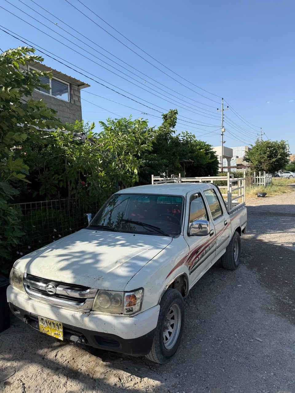 دێر ٢٠٠٦ مەکینە بەخاخ مەنەفێست ئەسلی فسفۆڕ گێڕو مەکینەو ئەکسل بەشەرت سەقفو شان بەشەرت لێدراویو ڕزیوی نیە ٢٧ گەلا *********** السليمانية, العراق

