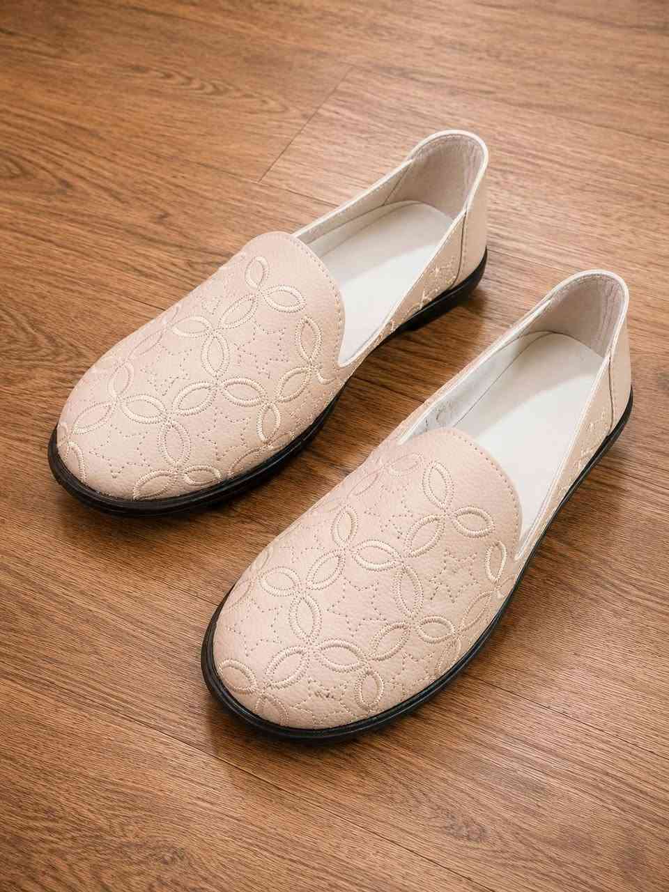 لوفر نسائي 👞 موديل كلاسيكي أنيق، خفيف ومريح للاستخدام اليومي. قياس 37 🦋بسعر 7 فقط🦋 للطلب توصيل داخل كركوك  وجميع المحافضات


**إذا كنت صاحب هذا الإعلان وتريد حذفه لأي سبب، رجاءا أرسل رسالة إلى الدعم الفني**