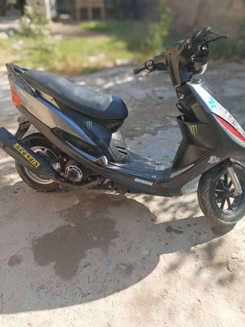 سلام عليكم ماكس عدله للبيع سعر 450مستعجل اي نقص ما بيه مكان جسر ديالى الجديد منطقت الكرغوليه ***********
