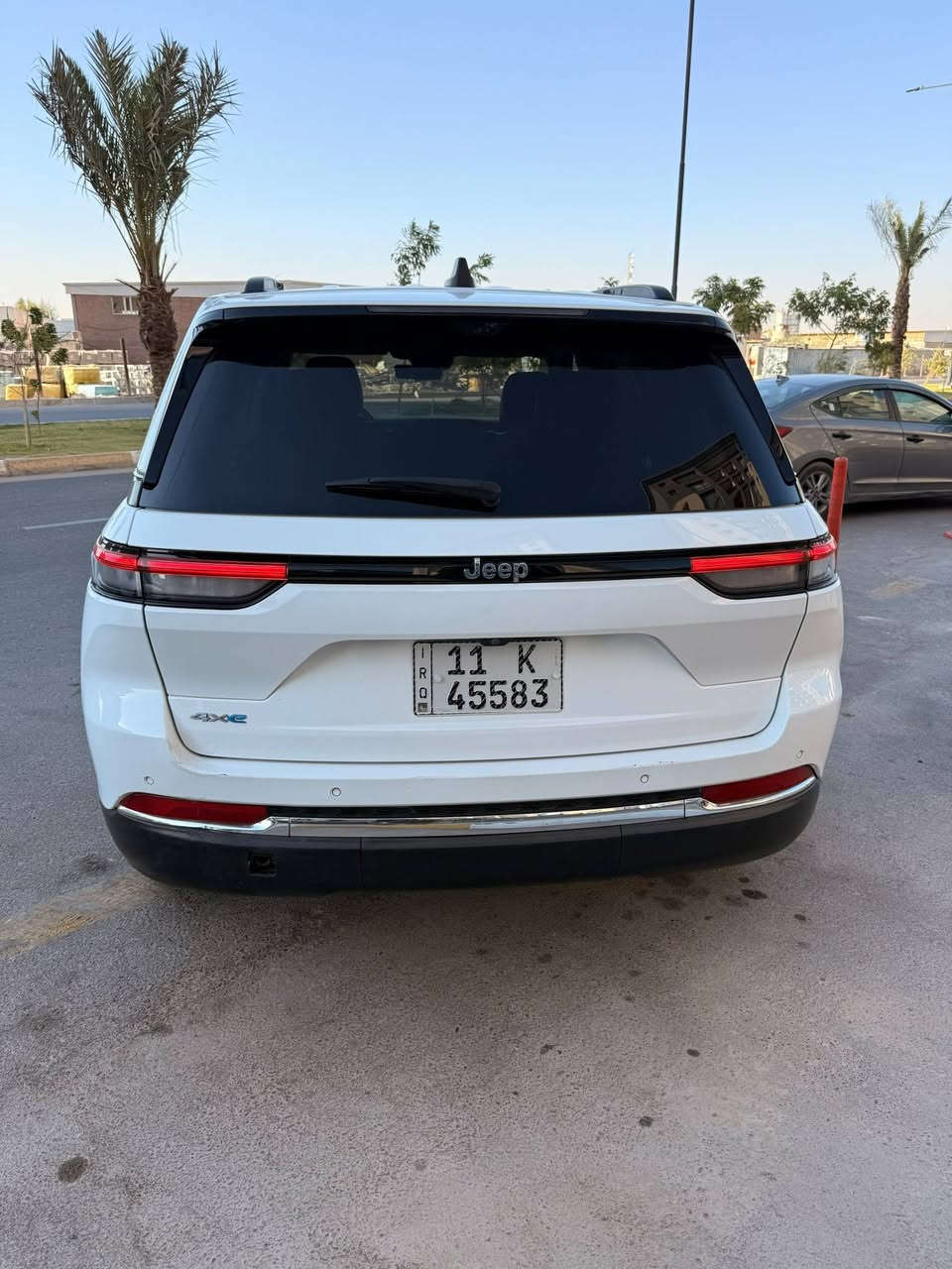 السلام عليكم جيب كراند شيروكي2023 4XE وارد امريكي
Jeep Grand Cherokee 4Xe 2023 2.0L

         حجم المكينه : 2000  تيربو + هايبرد + بلك ان 

المسافة المقطوعة : 23الف ميل

حادث السياره : بنيد و جاملغ وباب

                         

#مواصفاتها

3 شاشات

1.بصمه

2.ستيرن تدفئه

3. تشغيل عن بعد

4.دمام خلفي

5.كشنات جلد

6.كشن السايق ميمري

7.كشنات كهرباء

8.صندوك كهرباء

9.حساسات خلفيه

10. قطع تبريد 

11.اشاير بالمري

12.رادار امامي

13.رادارات 360

14.ثلاث وضعيات قياده

15. بنوراما فتحتين

16. كير ماوس

17. نظام منحدرات

18. هيترات بالكشنات 

19.تبريد بل كشنات

20.لايتات لد

21.بكلايت لد

22.كشافات

23.بصمة ابواب

#السعر :  220و بيه مجال بسيط

تفاصيل اكثر هذا ☎️رقمي *********** 

مكاني بغداد حي الجهاد
