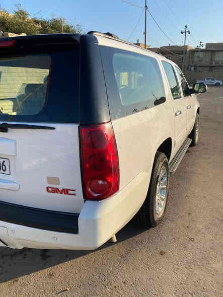 سلام عليكم 
يوكن 2013 خليجي سيارة فول موصفات مكفولة كفالة عامة
السيارة جاهزة ع آخر حباية 
تحكم استيرن + تحكم دوسات + تحكم كشنات 
فتحة قمارة 
تخم تاير 
الله شاهد سيارة مال بيت رقم بغداد خصوصي ماداخلة كراج استخدم شخصي سعره 240 وبيها مجال 
للاستفسار ***********
العنوان // واسط قضاء الحي
