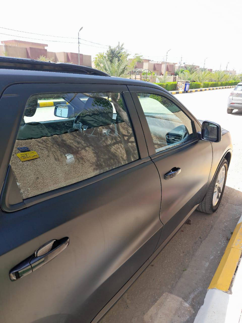 سلام عليكم دوج دورنكو موديل 24فول مواصفات بسمي استيراد على ايدي الاتصال ***********
