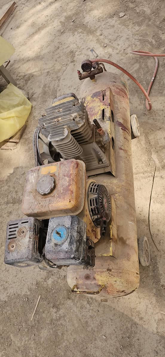 كمبريسر ١٥٠ لتر شغال السعر ٢٠٠
توصيل موجود


**إذا كنت صاحب هذا الإعلان وتريد حذفه لأي سبب، رجاءا أرسل رسالة إلى الدعم الفني**