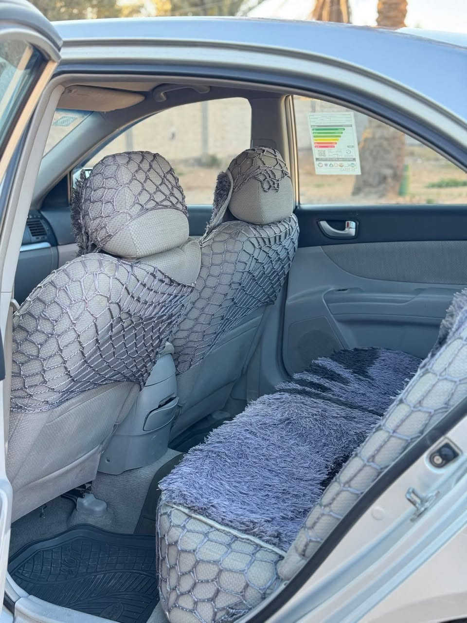 سلام عليكم سوناتا خليجي 2008للبيع بيها راس الجاملغ والبنيد بدون دواخل سونار مرفق سياره خير من الله جديده تدفئه وتبريد شغال رقم الانبار السعر 107وبيها مجال بسيط اي استفسار هذا رقم***********
