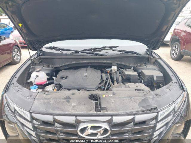 السلام عليكم توسان ٢٤ مصلح وكامل بدون رقم السعر ١٨٠ بيع مستعجل *********** باب الصندوك مبدل قطعه وحده بدون اي صبغ
