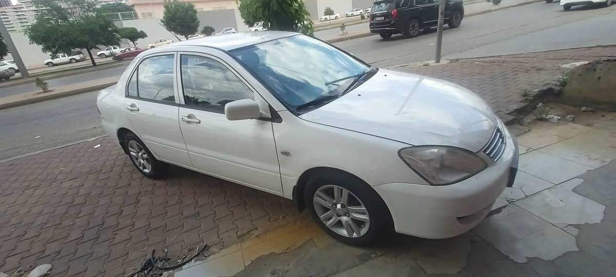 سڵاو خوای گەوەرەتان لێ بێ لانسەر ۲۰۱۳ بۆ فرۆشتن سەیارەکی زۆر بێعەیبە بێ کێشەیە ۳دەبڵی گۆڕاوە پاتری تازەیە بۆنرینی پێشی گۆڕاوە زۆر  بێ موشکیلەیە سەنەوی تا ۲۰۲۹ تازەیە بەشەرتی گێرو مەکینە سعری ۱۰۰گەڵا قوفڵی ژ.م  ۰۷۷۰۱۹۱۲۹۷۲ شوێن سلێمانی السليمانية, العراق


**إذا كنت صاحب هذا الإعلان وتريد حذفه لأي سبب، رجاءا أرسل رسالة إلى الدعم الفني**