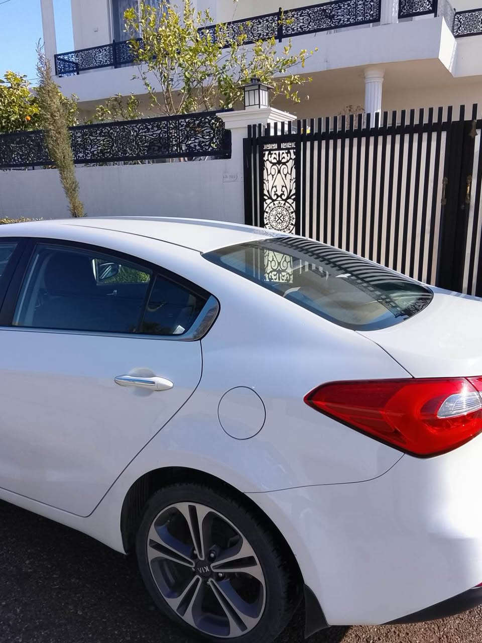 السلام عليكم للبيع فقط سيراتو 2014 خليجي بدون صبغ فقط قطعتين تعديل بارد بدون دواخل بدون ايرباك سياره نظيفه بدون مصرف ورقم وسنويه وهزه جديده تحويل ثاني يوم مكاني اربيل السعر 125 وبيها مجال أربيل, العراق


**إذا كنت صاحب هذا الإعلان وتريد حذفه لأي سبب، رجاءا أرسل رسالة إلى الدعم الفني**