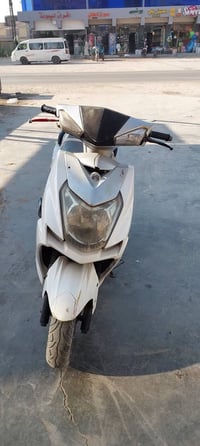 دراجه سكنس • ياماها سكنس • سكنس للبيع • دراجه ياماها • سكوتر