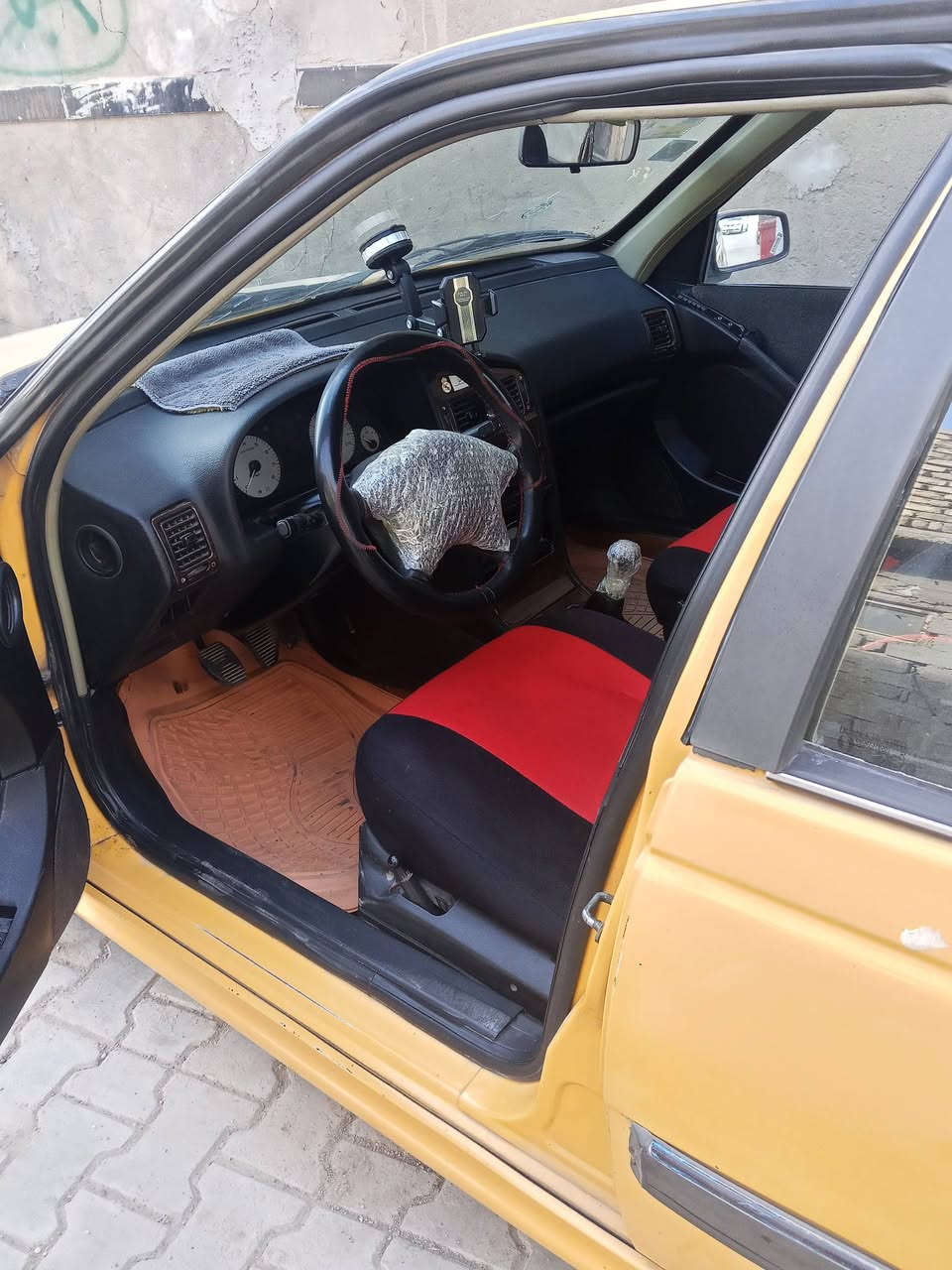 سلام عليكم بيجو بارص موديل 2015 للبيع بسمي تبريد شغال  مكان🚩📍 الشعله السعر 43 بيه مجال الاستفسار: ***********
