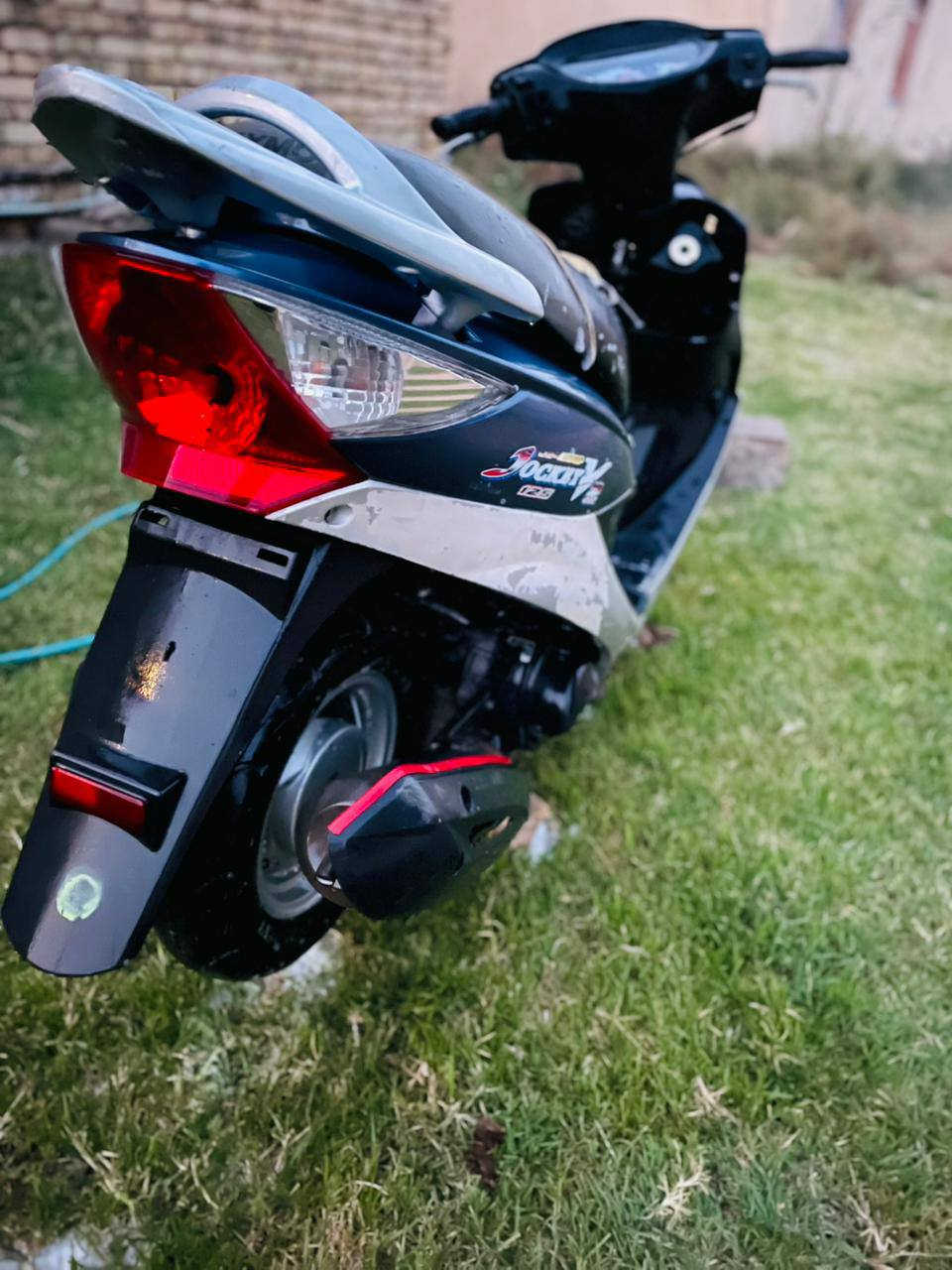 دراجه V2 فحل محرك150مكاني رفاعي السعر خاص ***********
