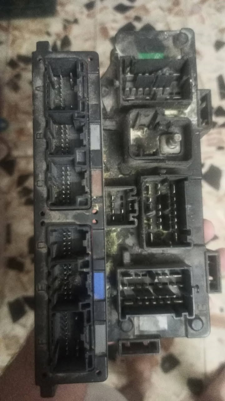 سلام عليكم قاعده فيوزات افنجر علا الشغل علا الفحص بسعر جوه السوك الي يحب يتصل***********
