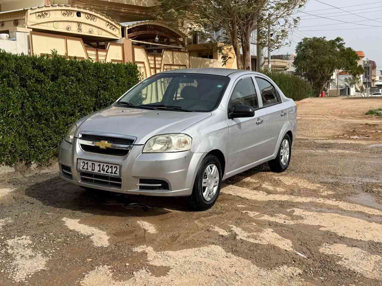 تحية طيبة للجميع 🌹🌹🌹***********

اڤيو 2010 خليجي اوتماتيك داخل عسلي محرك 1600 

قطعتين تبديل وقطعة صبغ شرط بدون قطرة دواخل 

اربع تايرات جديد تبريد تدفئة كهربائيات كله شغال 

اخوان السيارة جاهزة وبدون مصرف وسونار مرفق مع صور 

شرط تحويل وكالة وغرامات /مكان خانقين /السعر 64 وبي مجال خناقين, ديالى
