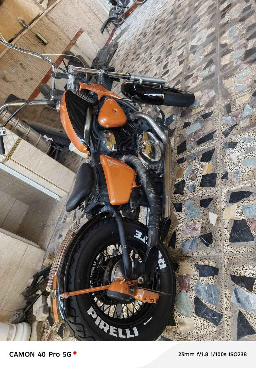 تحيه للجميع ستد ببر للبيع مكان بغداد/جزيرة السياحية
اي دراجه كامله ماكو اي نقص من كلشي خير من الله شعله معدل 
سعر ١٣٥٠  وخادم للجميع 
تاير جديد صبغ جديد وكلشي بل دراجه جديد اني عدلته ع ايدي
***********
***********
