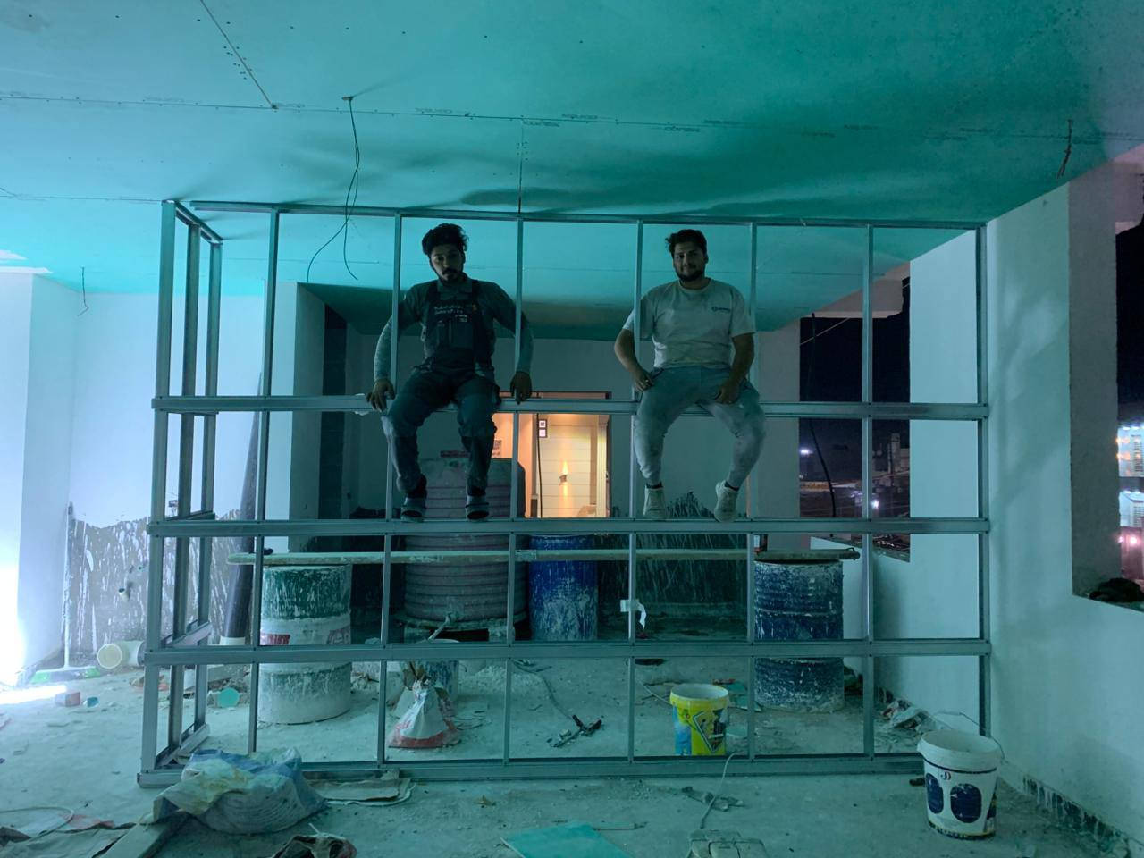 🏠احدث انواع ديكورات جبس 👈سعر المتر مواد وعمل👉 جاهز مع الصبغ جوتن والمعجون((35الف دينار ))💰مع ضمان للعمل 5سنوات كامله🔖 وسحب معجون 🔥ورق جدران 🔥وصبغ 🔥 وفوم تركي الواجهات 🔥بديل الرخام  🔥 بديل الخشب🔥سقف ثانوي(نعمل بالتقسيط/ ونقد )👈 المراسله واتساب او📞 الاتصال 📞على رقم الهاتف ***********داخل البصره فقط
