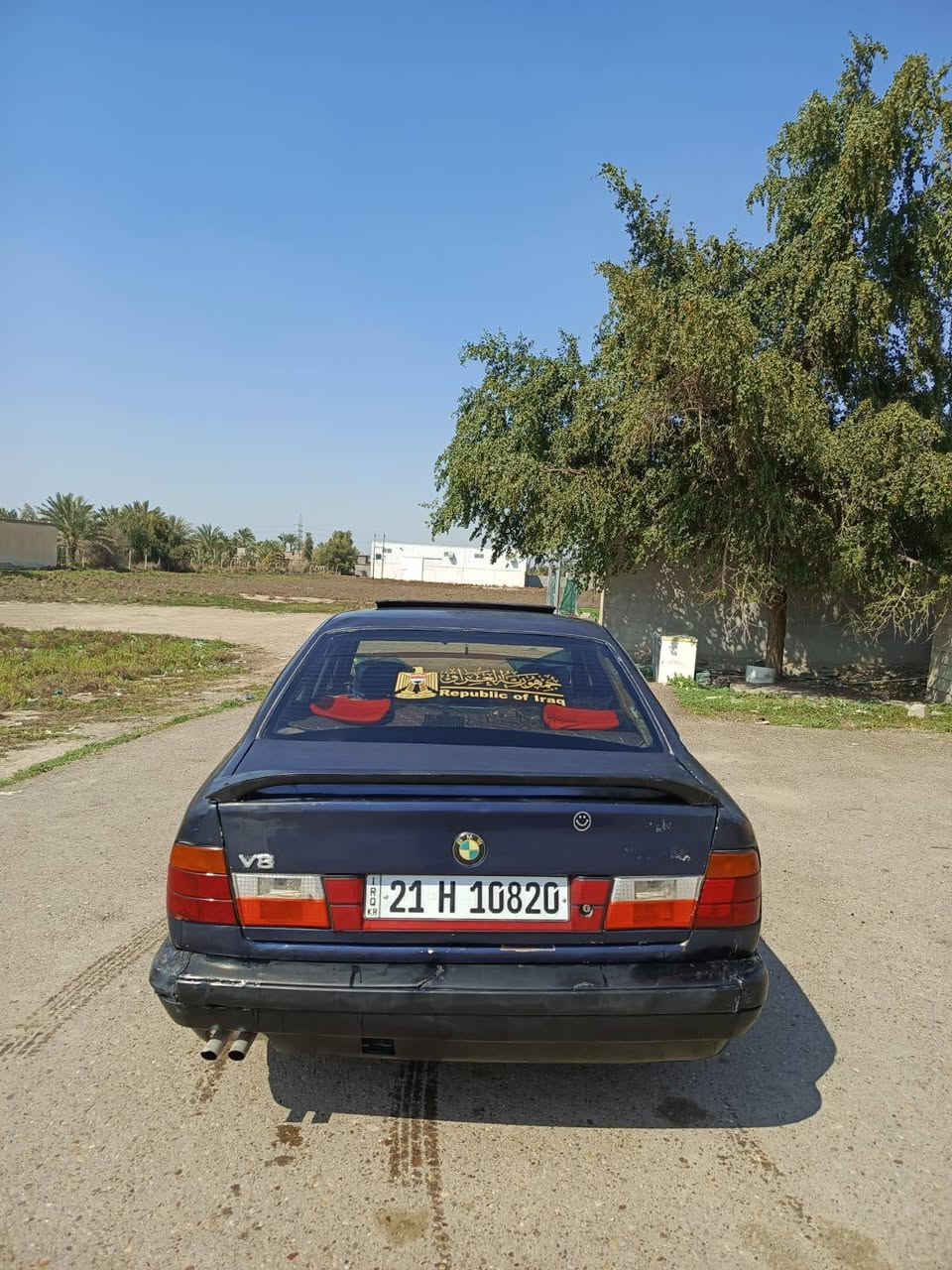 سلام عليكم BMW للبيع او مراوس
525i مسكر عدل 
موديل 1991 باسمي تحويل ثاني يوم 
سياره ماشاءالله جانيها علا ايدي 
وهاي كدامك بل صور 
ضربتها بل حوض مالت جنطه من اشتريتها مضروبه 
وبيها ضربه بل باب نضربت بايدي 
سياره مثل ما تشوفها كدامك ماشاءالله 
سعرها 37 وبيها مجال ل شراي 
مكاني بغداد تاجي 
هاذا رقمي ***********
