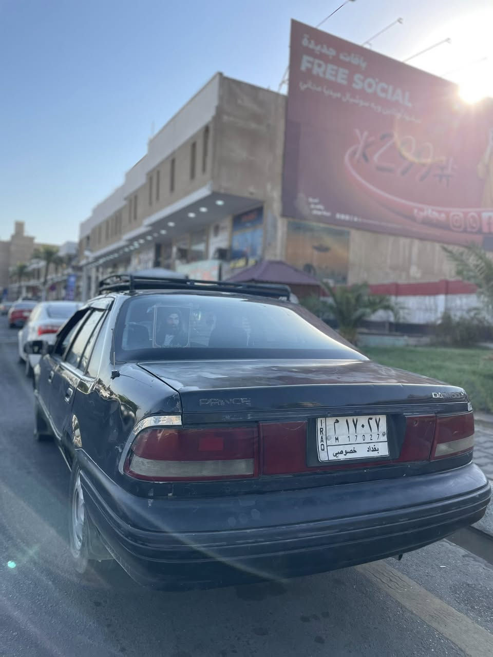 برنس 1994 مكينه مفتوحه كير اوتوماتيك رقم بغداد مشروع وطني بأسمي السيارة سعر 25 للاستفسار الاتصال على ***********
