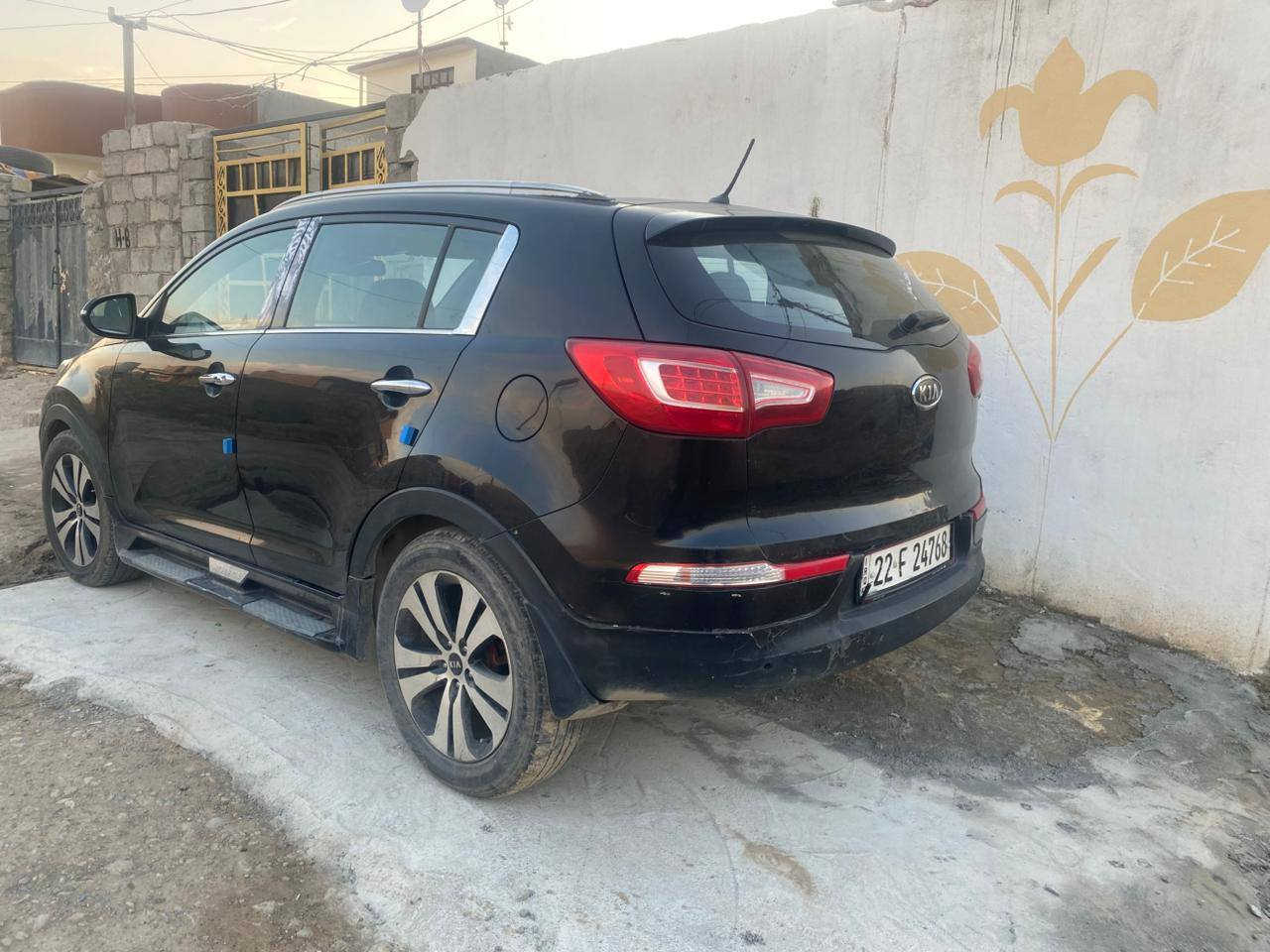 كيا سبورتج موديل 2012 رقم أربيل 
فول موصفات بنوراما المحرك نضيف
تبريد ثلج صبغ شبر جاملغ الأمامي بدون صبغ
السعر ١٣٠ ورقة بيها مجال مكلف بل نشر غير متواجد على الفيس
للتواصل حصرآ *********** مكان الموصل
