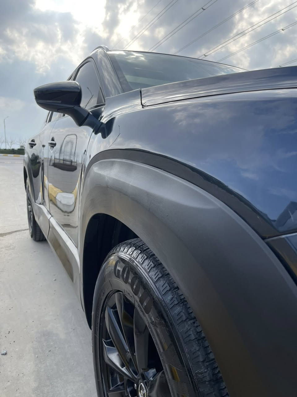 مازدا cx50
مۆدێل2023 
مواسەفات پریفێرد
مەکینە2.5بێ تۆربۆ 
دەبڵ ئەکسل 
کوشن هیتەر
کوشن کارەبا
ئەپڵ کارپلەی
سندوق جەک 
ڕاداری 360
چەمەلەقی پێشەوە لای سایەق  بۆیاخە لەگەڵ ٢ دەرگای لای سایەق کلێری ئەمریکایە 
ڕەسمی حادیسەکەیم داناوە 
***********
