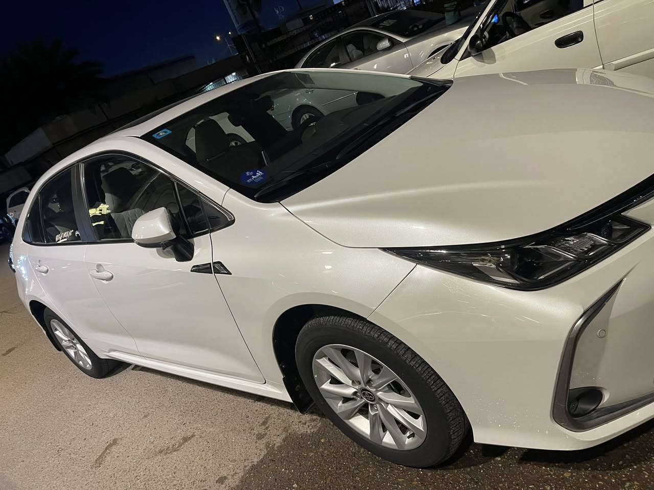 كورلا موديل 2024
ضمان شركه ساز
ماسي 44 الف كيلو
السياره مكفوله من الصبغ وعلى ايد وحده
ملاحضه السياره ياباني بانزين وليس هايبرد
سونار السياره مرفق
السعر 195
للاتصال ***********
