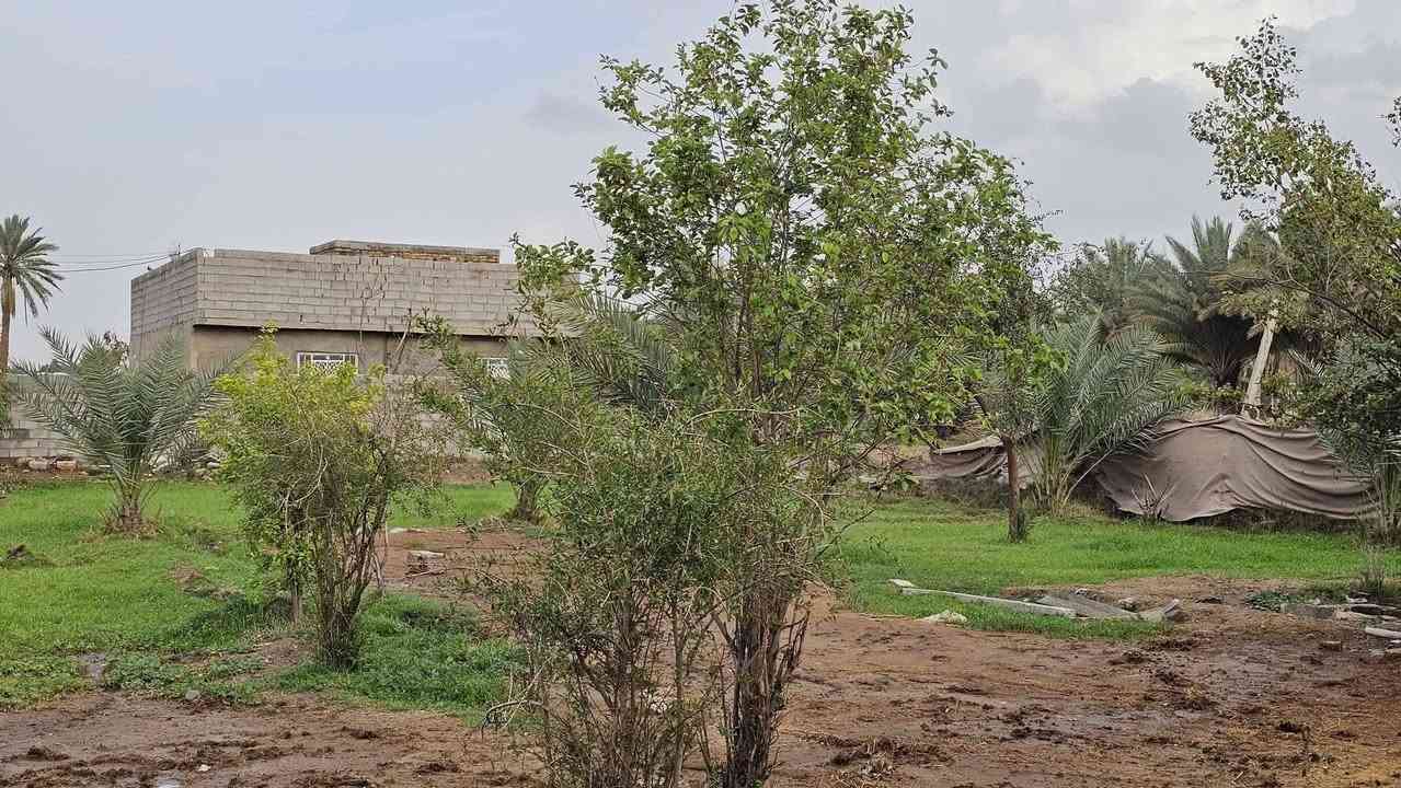 موقع مثالي في كربلاء 💯
✅دونم للبيع واجهه 60 م
مع بيت 200 م طابق واحد 
2 غرف نوم، أستقبال، صالة، مطبخ 

✅متوفرة كافة الخدمات 
تبليط، ماء، كهرباء، مدارس 
طابو سند 25 تحويل بالطابو

✅️الموقع كربلاء - منطقة  
الزبيلية قرب( مدرسة الحكمة )
يبعد عن شارع رابط الزبيلية 5 كيلو 
يبعد من مركز مدينة كربلاء 15 كيلو  

💰السعر 160مليون

***********

🏛️مكتب ضرغام العلياني للعقار المكتب مجاز رسميا

❤️متابعه الصفحه ليصلك أفضل عروض البساتين
