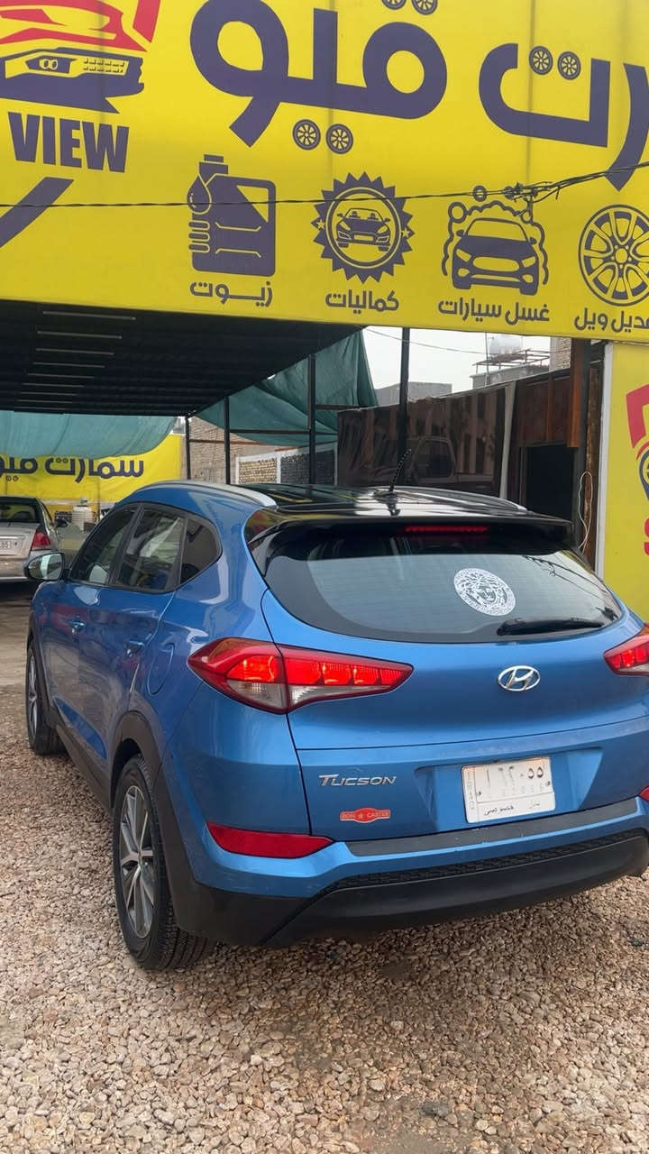 توسان 2016 وارد امريكي
رقم بابل ب اسمي السياره تحويل مباشر 
حادثه قطعتين الجاملغ الخلفي والباب الخلفي بدون تبديل
بدون دواخل السياره ايرباك كله سليم مطاك إِي واحد
المكينه 2000 
مواصفاتها نص فول 
سويچ وليس بصمه 
الكشنات بلادي 
السعر 135$ 
للتواصل ***********
